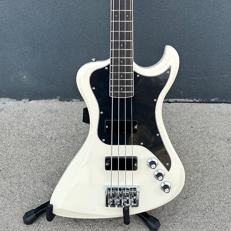 Dunable DE Series R2 Bass 2024 - Vintage White | Reverb