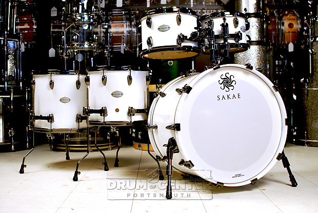 Sakae Celestial 5pc Drum Set Drum Set Pearl White w Black HW Clearance Deal