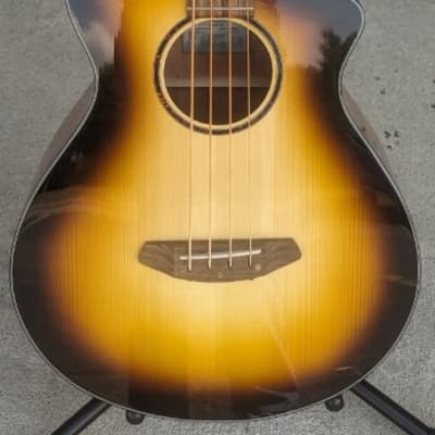 Breedlove Discovery S Concert Edgeburst Acoustic Electric 4-String Bass Guitar image 1