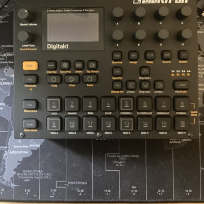 Elektron Digitakt Eight-Voice Digital Drum Computer/Sampler