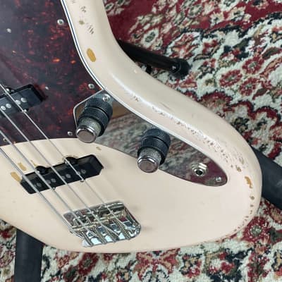 Fender Flea Artist Series Road Worn Signature Jazz Bass + NEW + only 3,776 kg #MX17878703 image 9