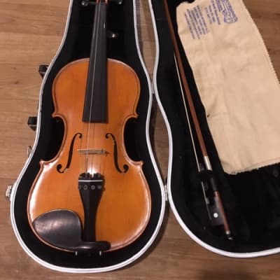 Violin - Strumenti musicali eseguiti nelle officine GLIGA Fecit Anno  2006.02.530