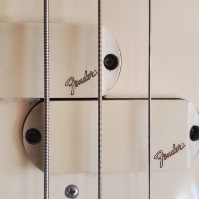 Fender Elite Precision Bass 1982-1985 image 15