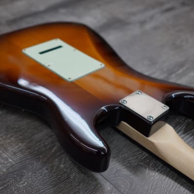 AIO S4 Left-Handed Electric Guitar - Sunburst (Mint Pickguard) w/ Gator GC-Electric-A Case image 13