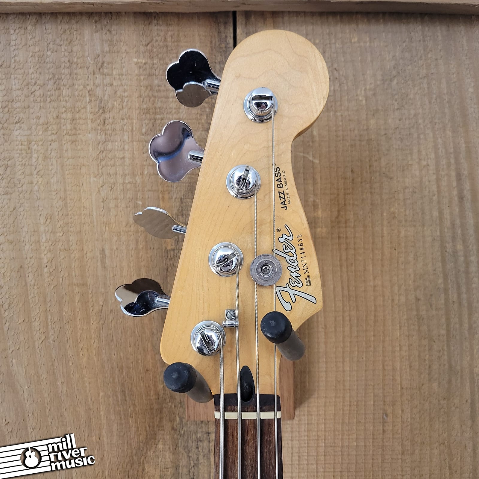 注文 Fender JAZZ BASS made in Mexico | butiuae.com