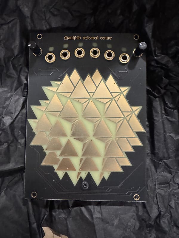 Manifold Research Centre Tetragrid