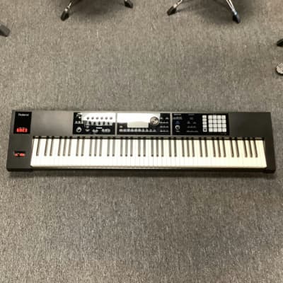 Roland FA-08 88-Key Music Workstation | Reverb