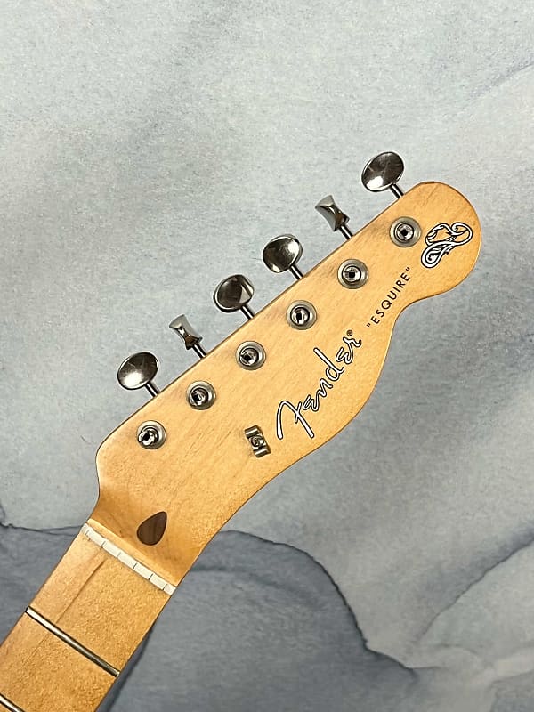RS Guitarworks ボディ & Fender Mexicoネック RS Guitarworks ボディ & Fender Mexicoネック RS Guitarworks ボディ