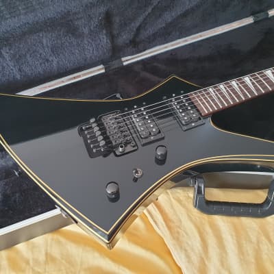 Jackson Kelly, KE5FR, Made in Japan, 2009 black with gold Jackson Kelly, KE5FR, Made in Japan, 2009 black with gold