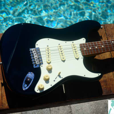 1997 Fender Japan Fender Stratocaster 1962 Reissue ST62