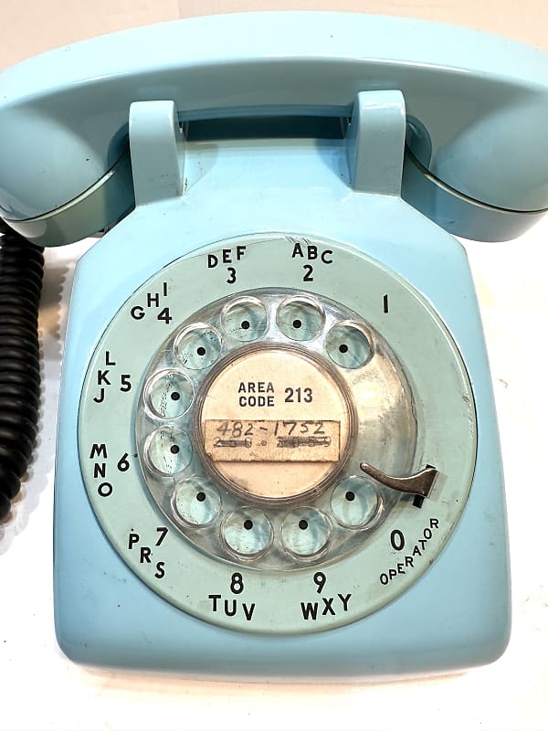 Vintage microphone made from a telephone with stutter effect Reverb