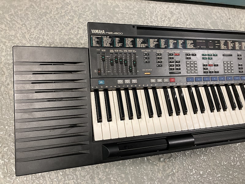 Yamaha PSR-4500