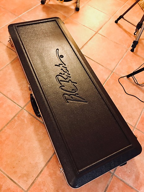 Bc rich sales hard case