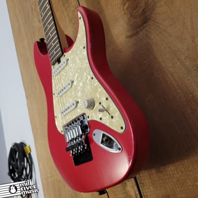 Floyd Rose Discovery Series DST-3 Red Finish S-Style Guitar Used image 4