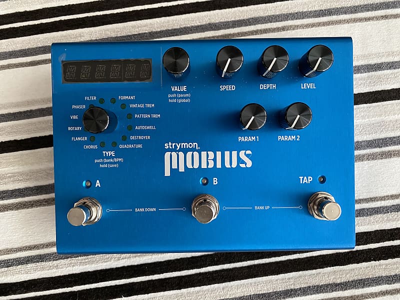 Strymon Mobius