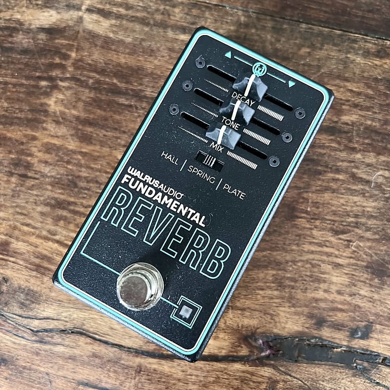 Walrus Audio Fundamental Reverb