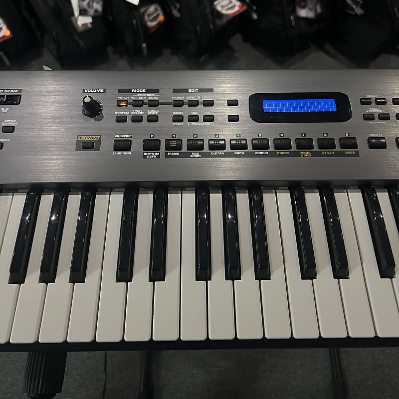 予約受付中】 Roland - Roland シンセサイザー RS-70 キーボード ...