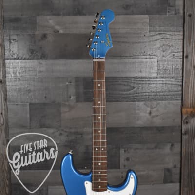 Squier Limited Edition Classic Vibe '60s Stratocaster HSS - Lake Placid Blue with Matching Headstock image 3