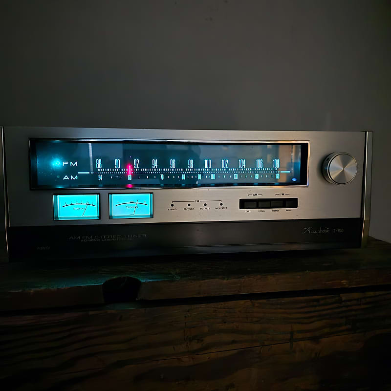 M7864 Accuphase FM/AMステレオチューナー T-100 M7864 Accuphase FM/AMステレオチューナー T-100 ACCUPHASE T-100