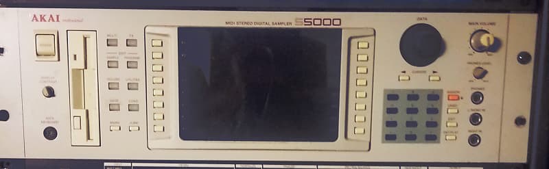 Akai S5000 Sampler image 1