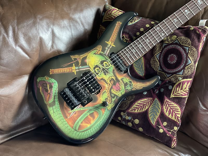 ESP George Lynch Skull & Snake Haji -Limited Edition- Artist