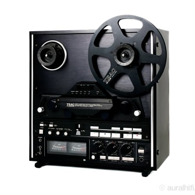 Reel to Reel Tape Deck Recorder with Vintage Scrolls  Essential T-Shirt  for Sale by javaneka