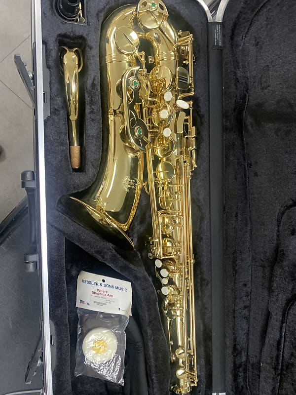 Kessler Custom Tenor saxophone with accessories wonderful shape