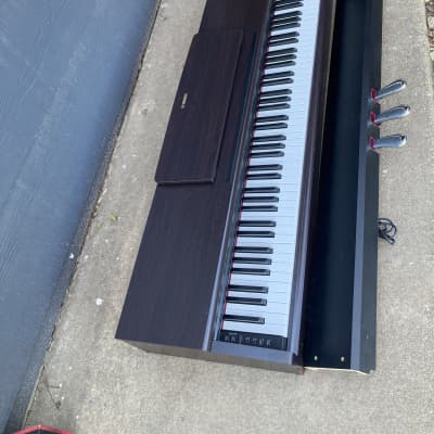 Yamaha YDP-144 Arius 88-Key Digital Piano 2019 - Present - Rosewood electric piano with pedals image 3