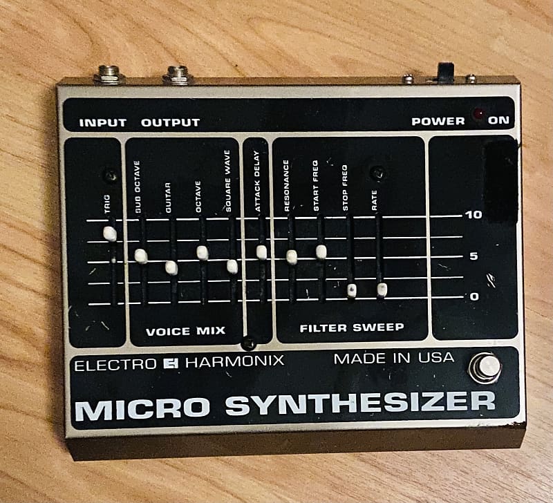Electro-Harmonix Micro Synthesizer