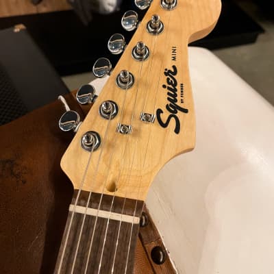 Fender FENDER Mini Stratocaster Dakota Red - 2677 Gramm image 8