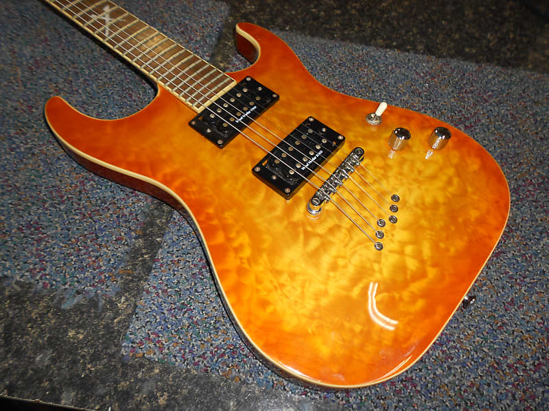 Washburn X Series エレキギター サンバースト Amazon.com: Washburn X Series Electric Guitar (Blue