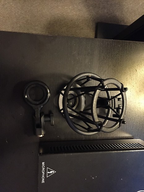 Groove Tubes GT-66 Tube Condenser Mic w/ Shockmount and