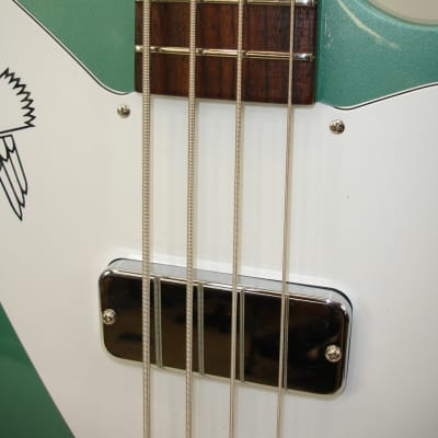 2021 Gibson Thunderbird Bass Guitar, Inverness Green w/ Non-reverse Headstock w/ Case & Candy image 7