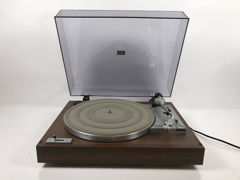 Yamaha YP211 Vintage Turntable w/ Cartridge Reverb