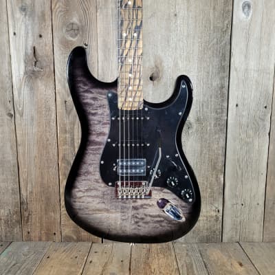 Fender Limited Edition Stratocaster QMT Pale Moon Ebony Fretboard Quilt Top Mint 2019 - Transparent Black Burst for sale