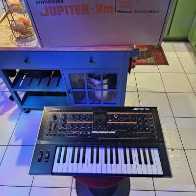 Roland Jupiter-Xm 37-Key Synthesizer
