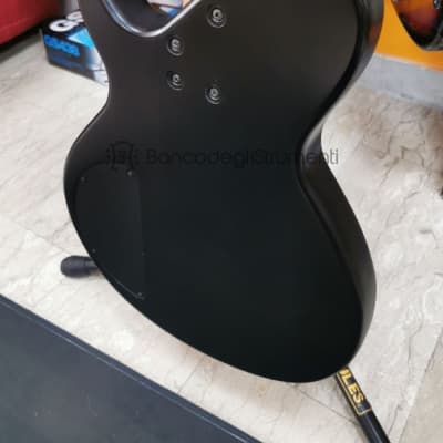 Dean Guitars Evo XM Electric bass short scale - Black color image 5
