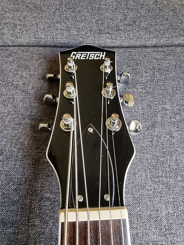Gretsch G5260 Jet Baritone in Dark Cherry Metallic | Reverb