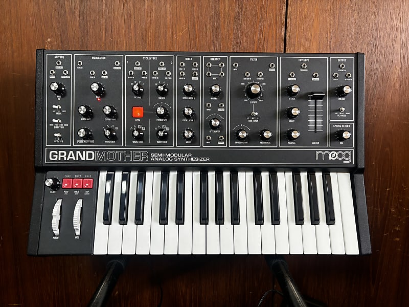 Moog Grandmother Dark Semi-Modular Analog Keyboard
