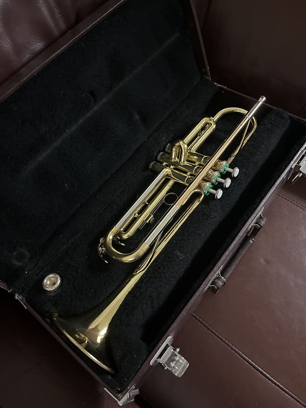 Yamaha YTR-2320 Trumpet | Reverb