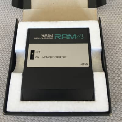 Yamaha RAM4 DATA Cartridge for TX802 DX7II S FD RX5 RX7 NEW Battery.  #1 image 3