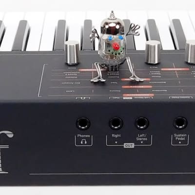 Waldorf Blofeld Synthesizer Keyboard Black +Neu + OVP + 2 Jahre Garantie image 8