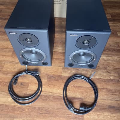 Roland DS-90 - Gearspace