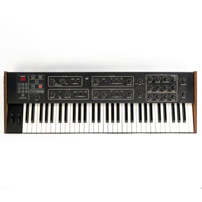 Sequential Circuits Prophet 600 61-Key Keyboard / Synthesizer - Vintage