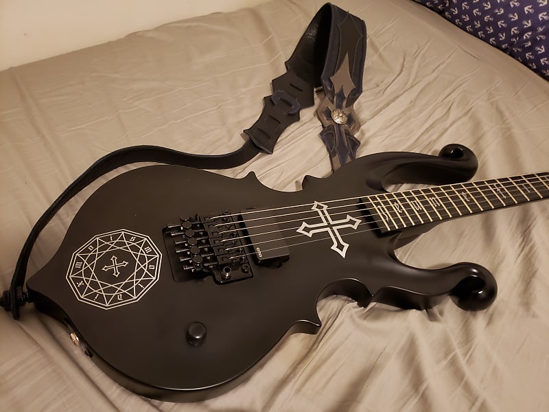 ESP Edwards E-JF-X Jeune Fille, Moi Dix Mois, Mana guitar, Matte Black