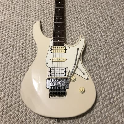 Yamaha Pacifica PAC 721 cream | Reverb España