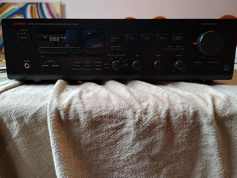 Luxman R351 receiver in excellent condition - 1990&#039;s  			