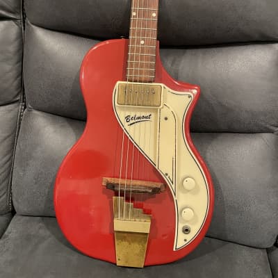 Supro Belmont 1957 Red image 2