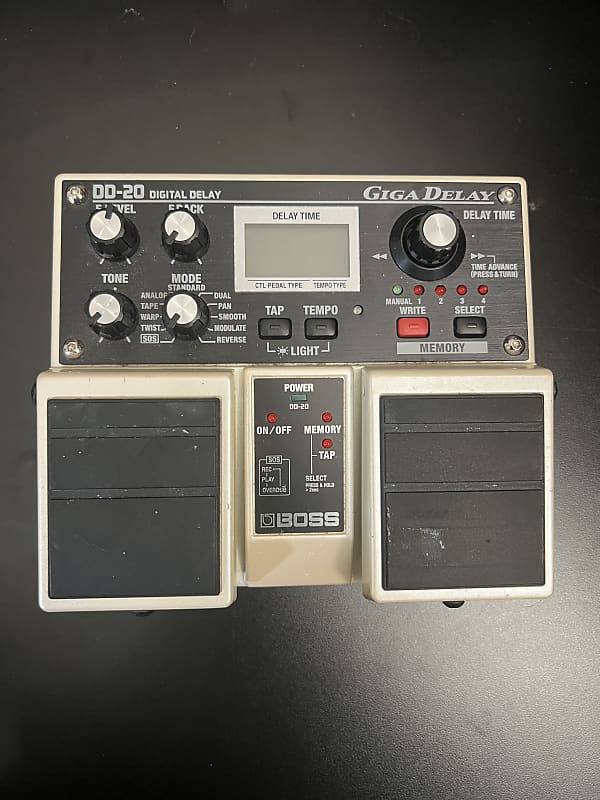 Boss DD-20 Giga Delay