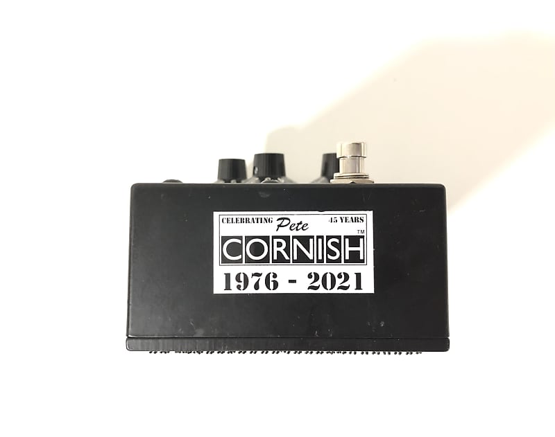 Pete Cornish G-2 Battery-Free Distortion